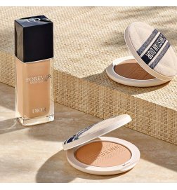 Dior Forever Natural Bronze - Healthy glow finish bronzer - limited edition Dior Forever Natural Bronze - Healthy glow finish bronzer - limited edition